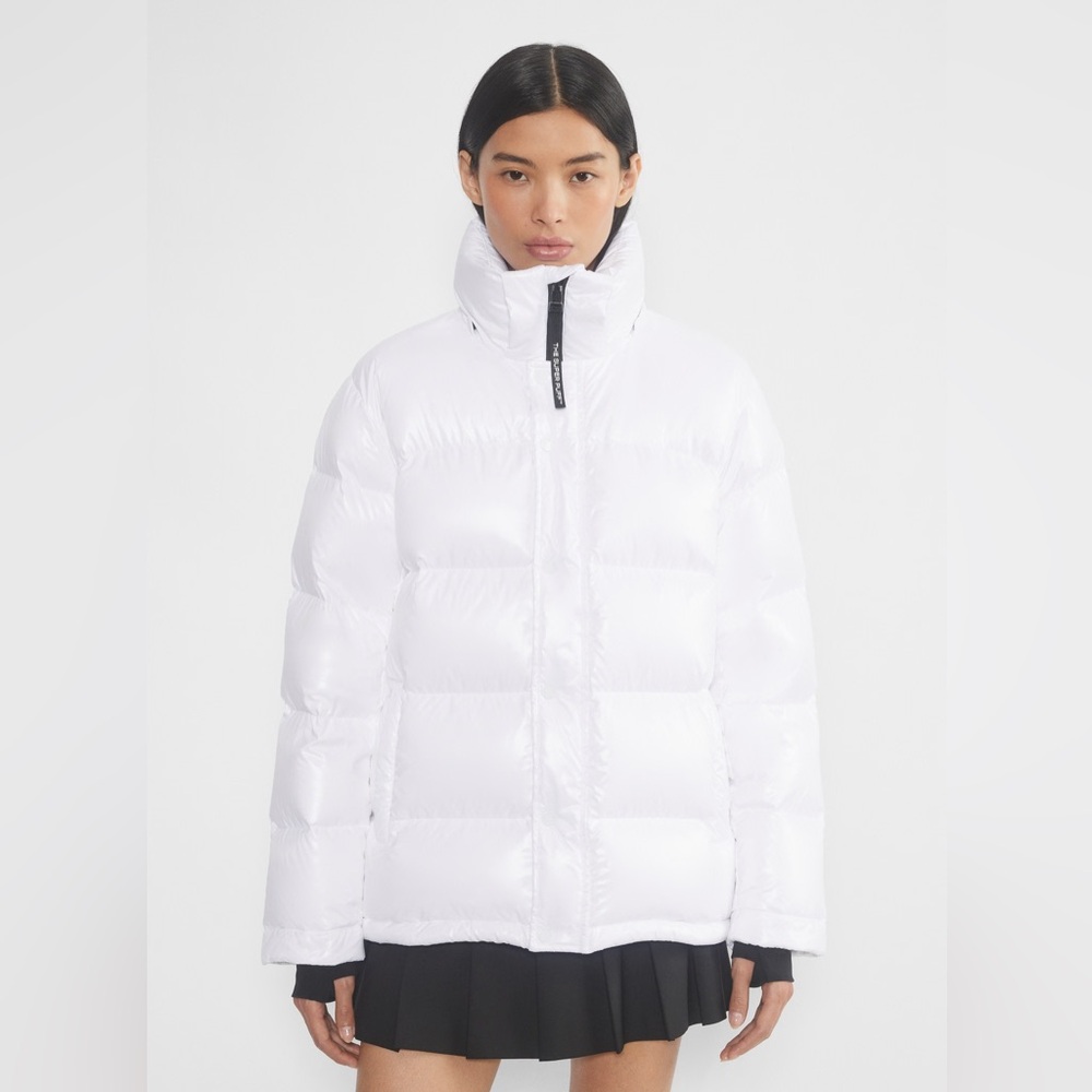 EUC✨ TNA Superpuff - White Hi Gloss